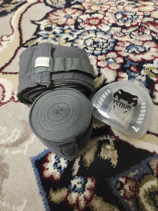 Venum original Muay-Thai/Boxing qo'lqopi (Боксёрские перчатки)