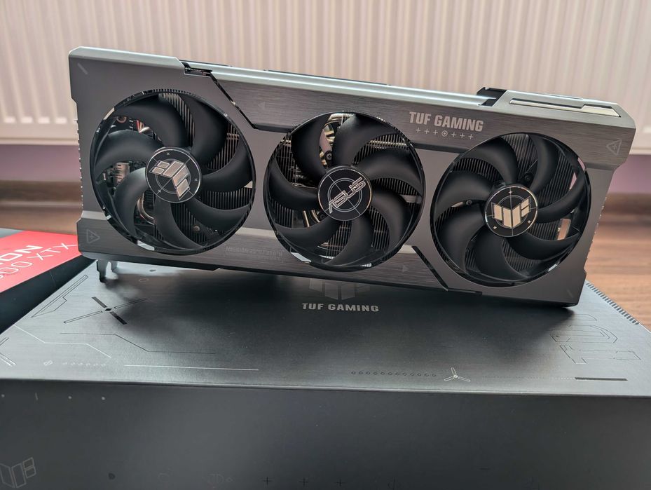Видеокарта Asus 7900 XTX TUF OC