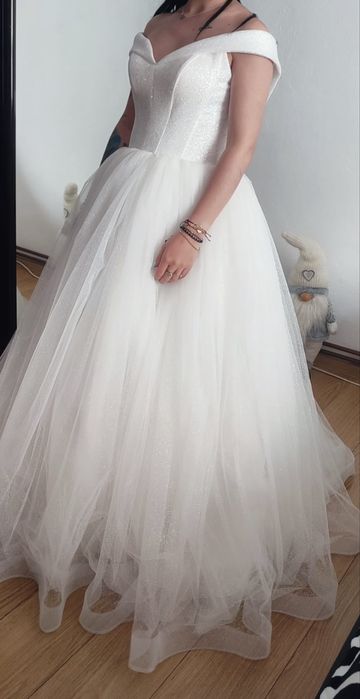 Rochie mireasa marime universala