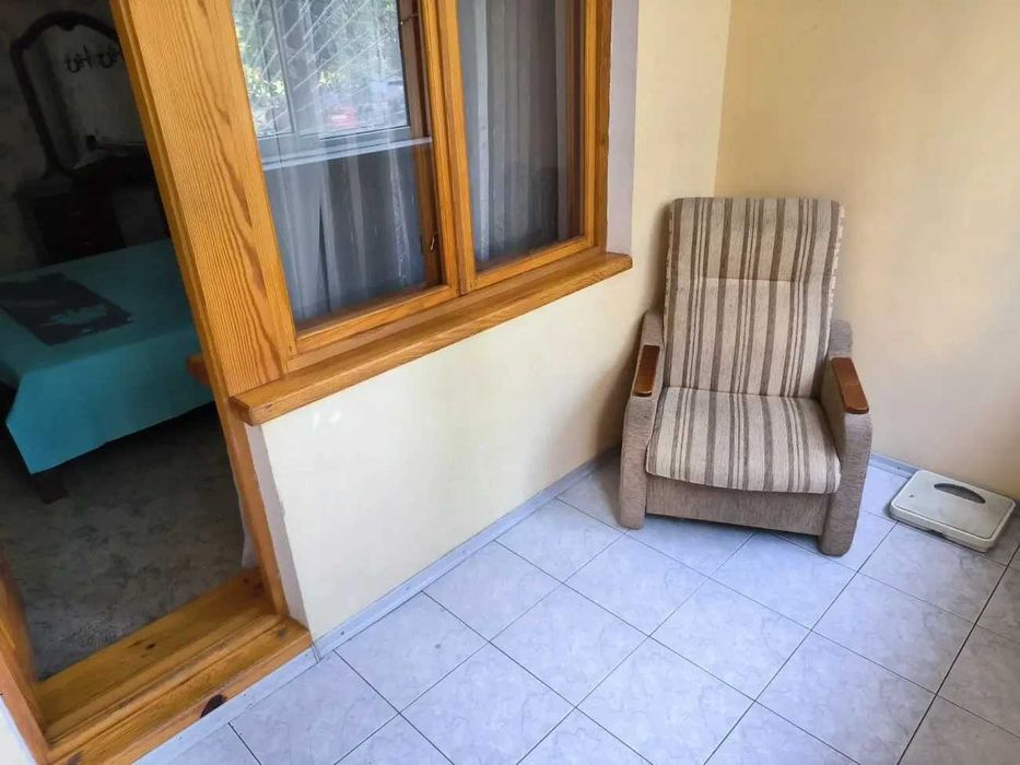 Дава се под наем Двустаен апартамент в София, Център - 55 кв.м за 407.49 € - Снимка #2