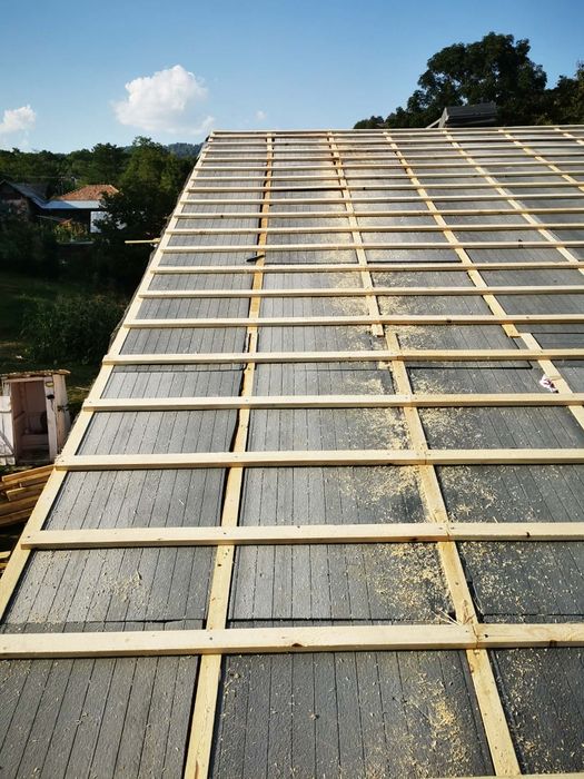 Montaj Tigla metalica reparatii acoperisuri tabla