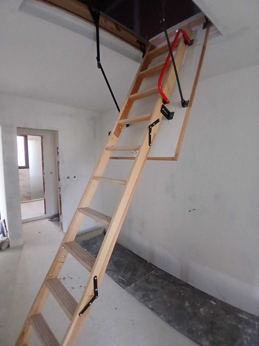 Продава се Къща в Варна, Възраждане 2 - 264 кв.м за 1572 €/кв.м - Снимка #15