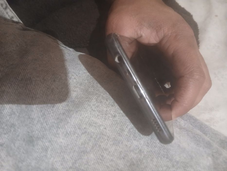 Samsung galaxy a52 spart dar funcționall