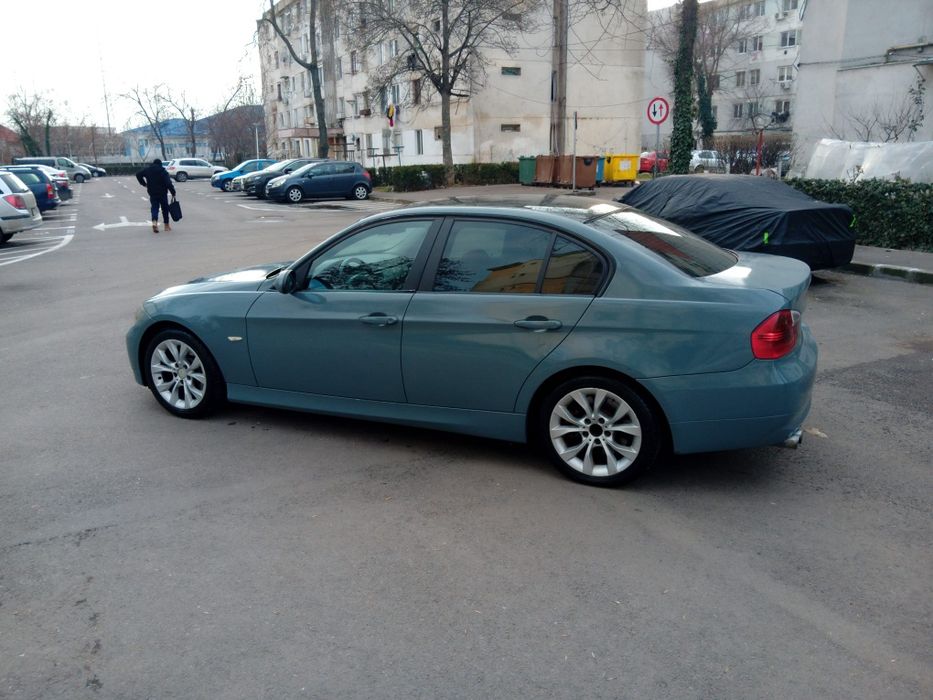 Vand Bmw e90 330xdrive 231 cp 2007