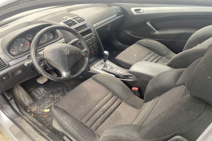 Dezmembrez Peugeot 407 1 [2004 - 2010] Coupe 2.7 HDi AT (205 hp) UHZ