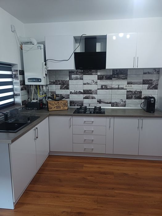 Vând Bucătărie Mobilier + Electrocasnice