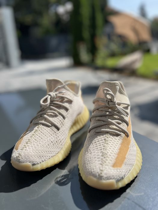 Yeezy  Boost 350 V2  By Adidas - ORIGINAL 43 Номер