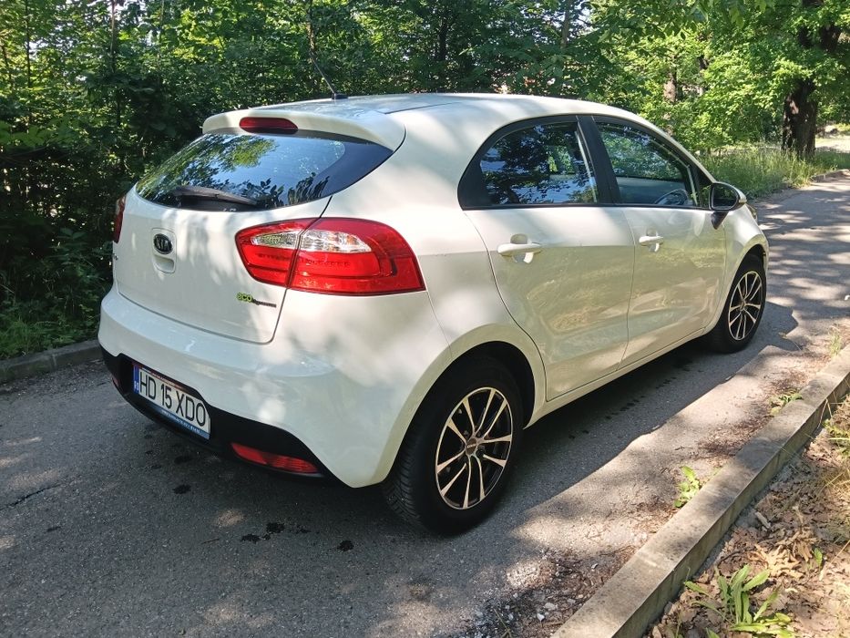 KIA Rio 2012 — imagine 4
