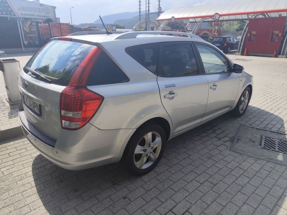 Kia.    Ceed 1.4 benzina și Gpl