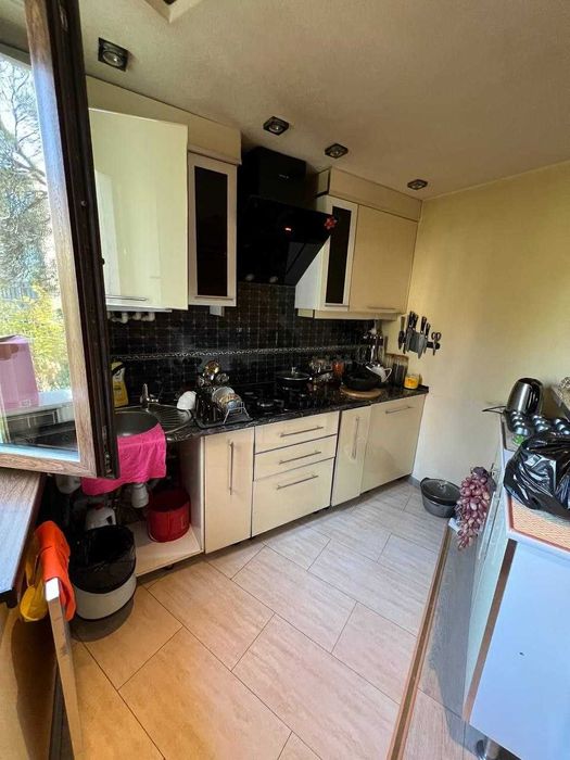 Продается стильная квартира-студия в центре города на Азиз базаре!