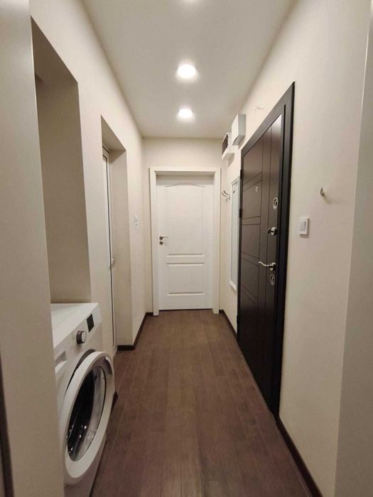 Продава се Двустаен апартамент в Пловдив, Младежки Хълм - 50 кв.м за 1576 €/кв.м - Снимка #5