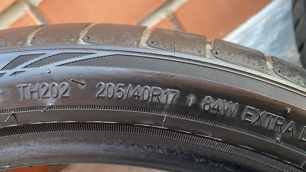 Продам шины летние r17