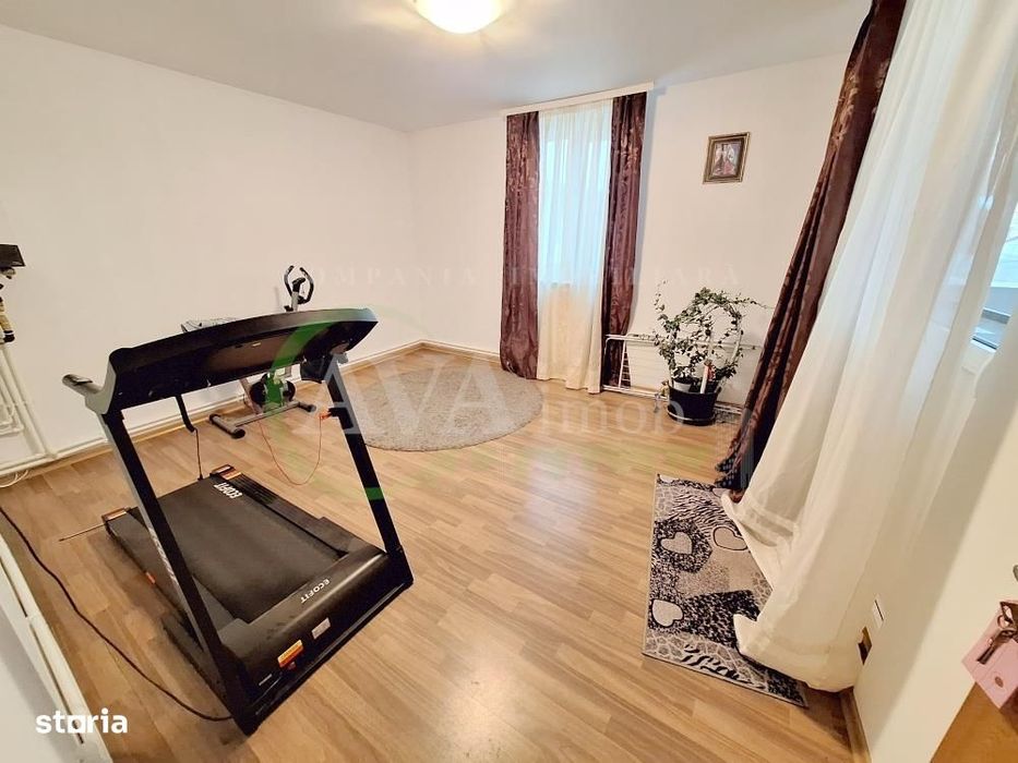 Casa moderna P+1 in Magura,  teren 421 mp, la 10-12 min de Bacau