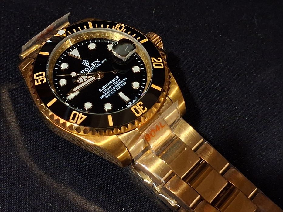 Rolex Submariner Yellow Black