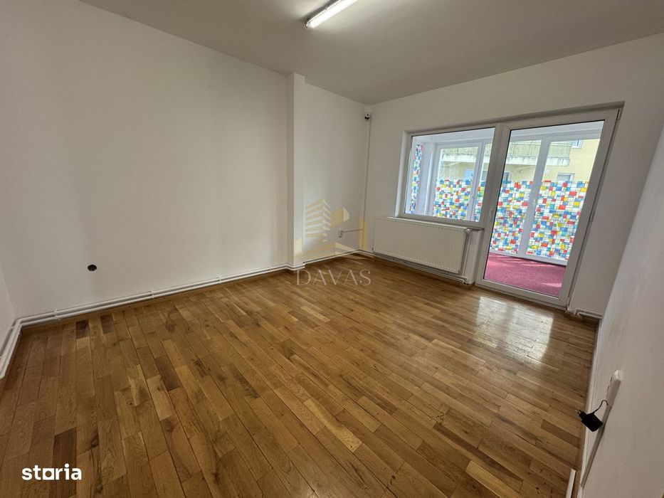 Casa individuala 11 camere 600mp utili | 1.500mp teren | Andrei Muresa