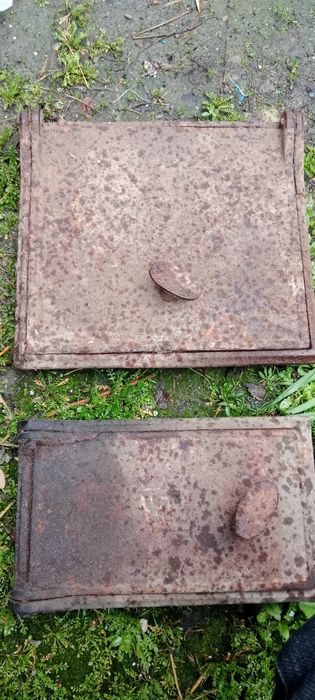 Продаем двери от печке