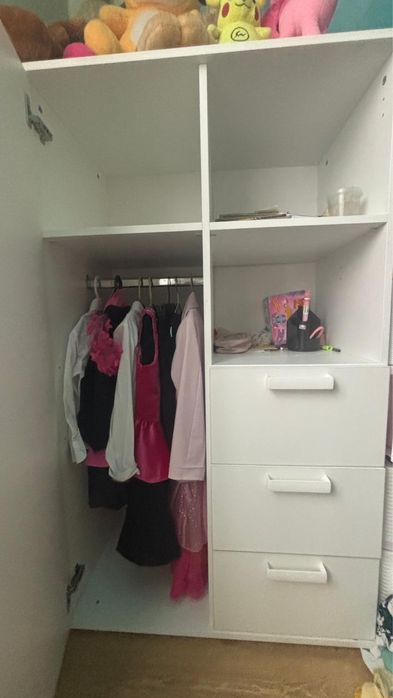 Детский шкаф для девочки