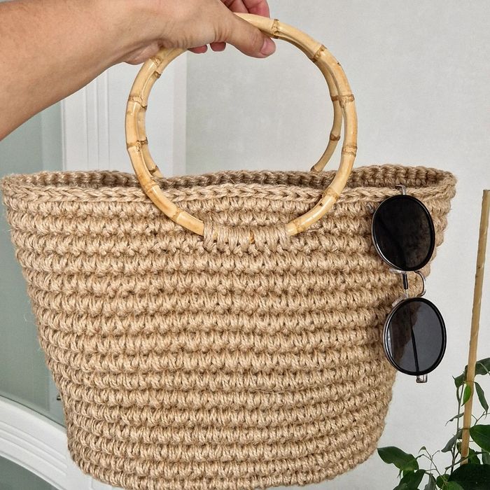 Стильная сумка из джута