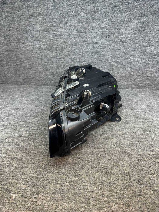 Far stanga led BMW SERIA 1 F40