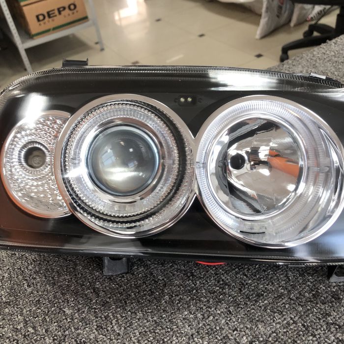 Фары с линзами Гольф 3, Вента