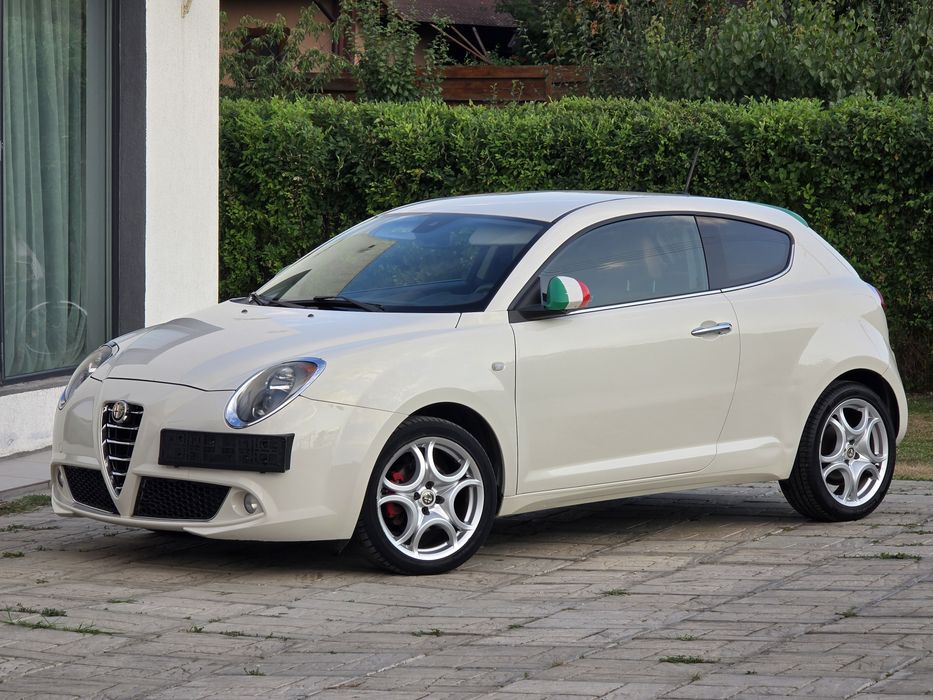 Alfa Romeo / Piele / Navi