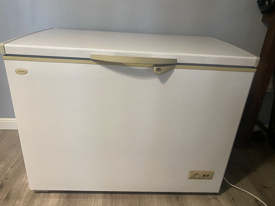 Морозильник 300 л