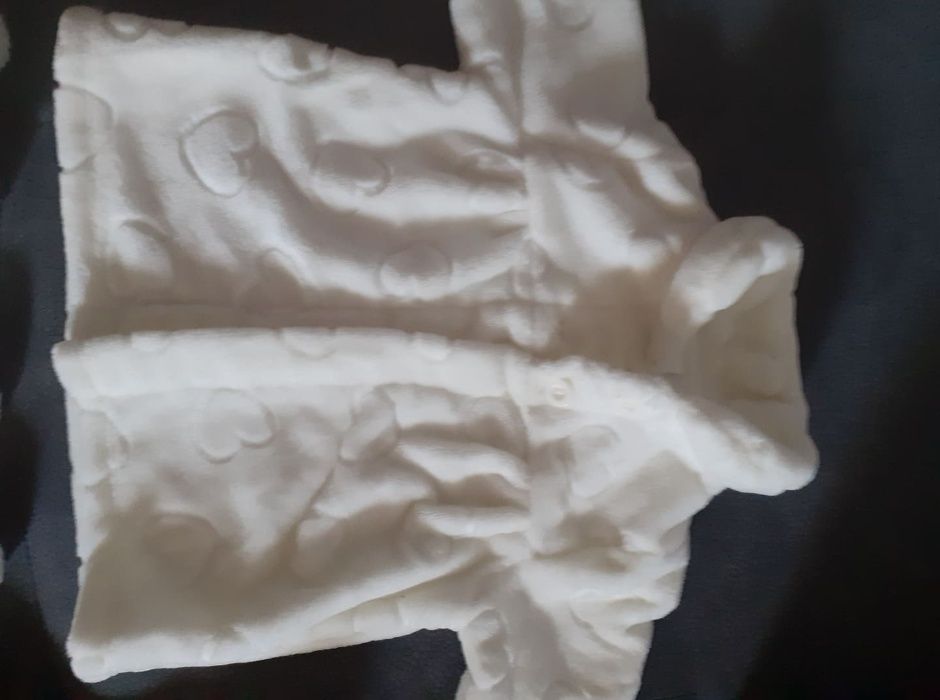 Прекрасно палто, шал, ръкавички и обувчици 12-18 мес