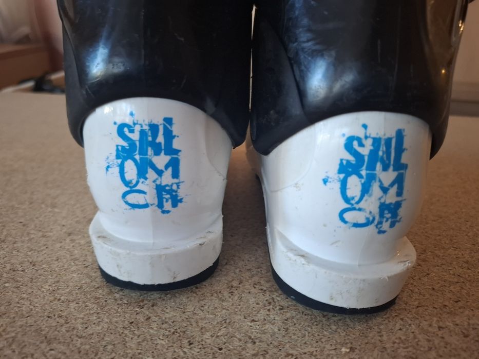 Детски ски комплект- обувки, ски, каска , щеки