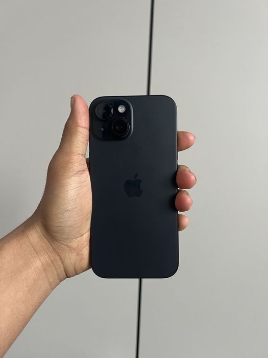 Айфон 15 128/89.