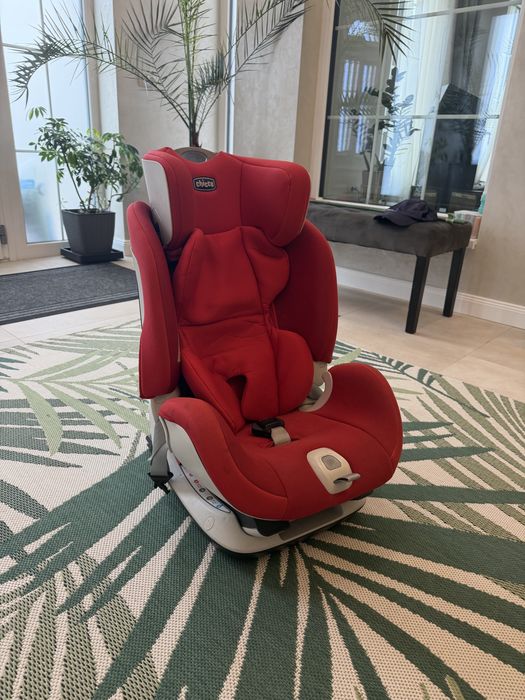 Scaun bebe, copil pana in 25kg, prindere ISO fix.