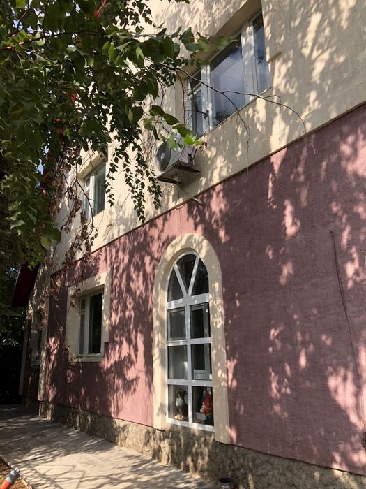 Срочно продам 2-этажный коттедж или обмен на 3 или 4 комнт.квартиру