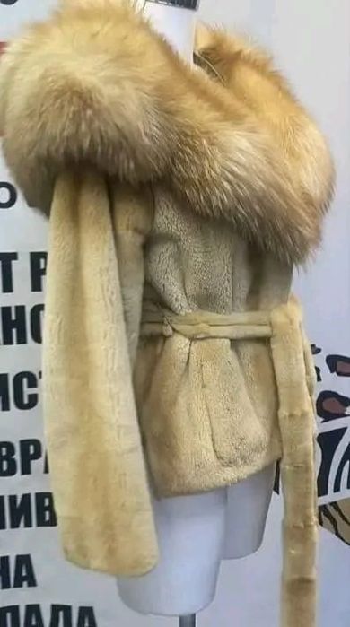 Палто от норка..