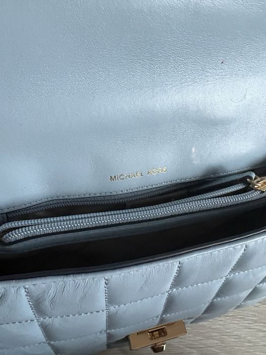 Дамска кожена чанта Michael kors