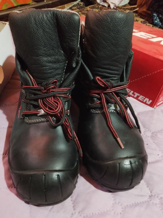 работни обувки Elten 44номер