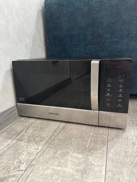 Микроволновка Samsung