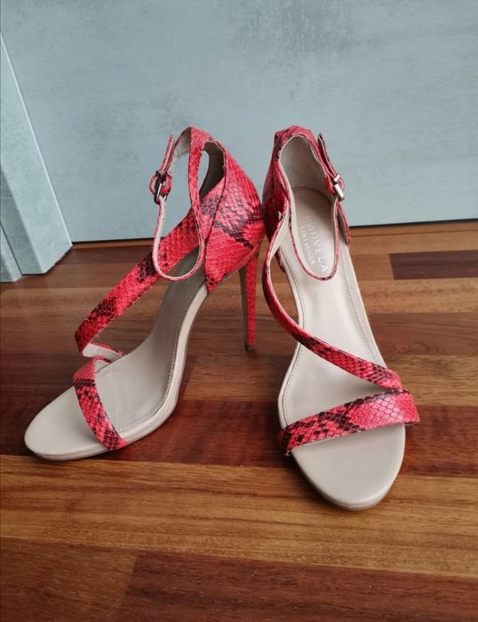 Sandale Carvela by Kurt Geiger piele noi 39