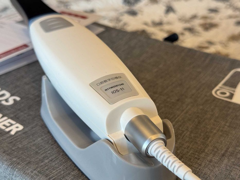 Runyes 3DS V3 Интраорален скенер 3Д 3D Нов Гаранция сканер Panda