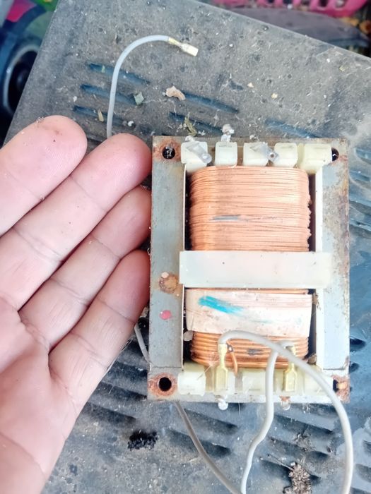 transformator 110V 1000W si 24 V