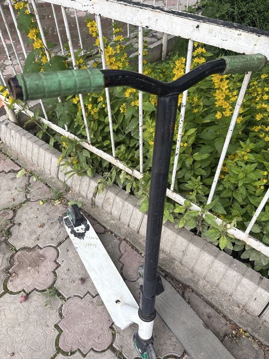 Трюковой самокат