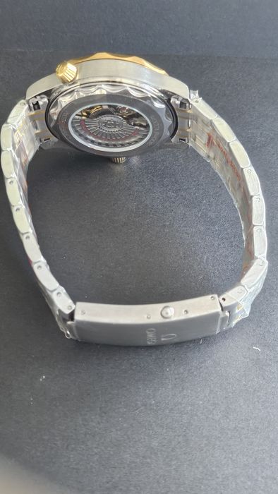 Ceas automatic omega seamaster