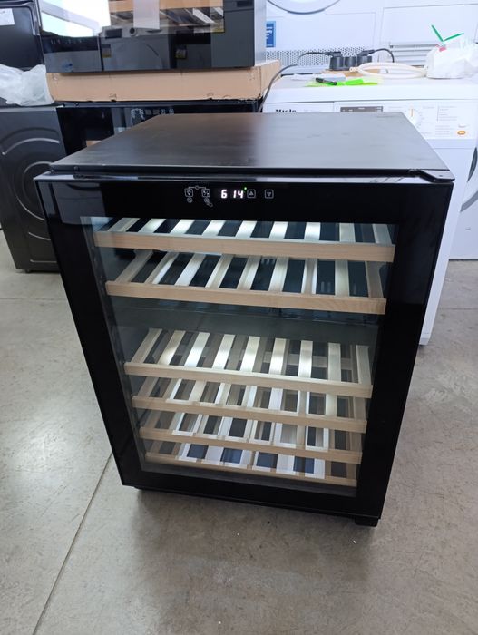 Хладилна Витрина за вграждане FRILEC