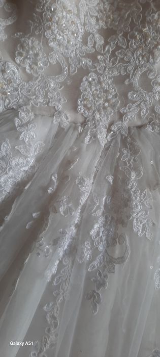 Свадебное платье 40-42 размер