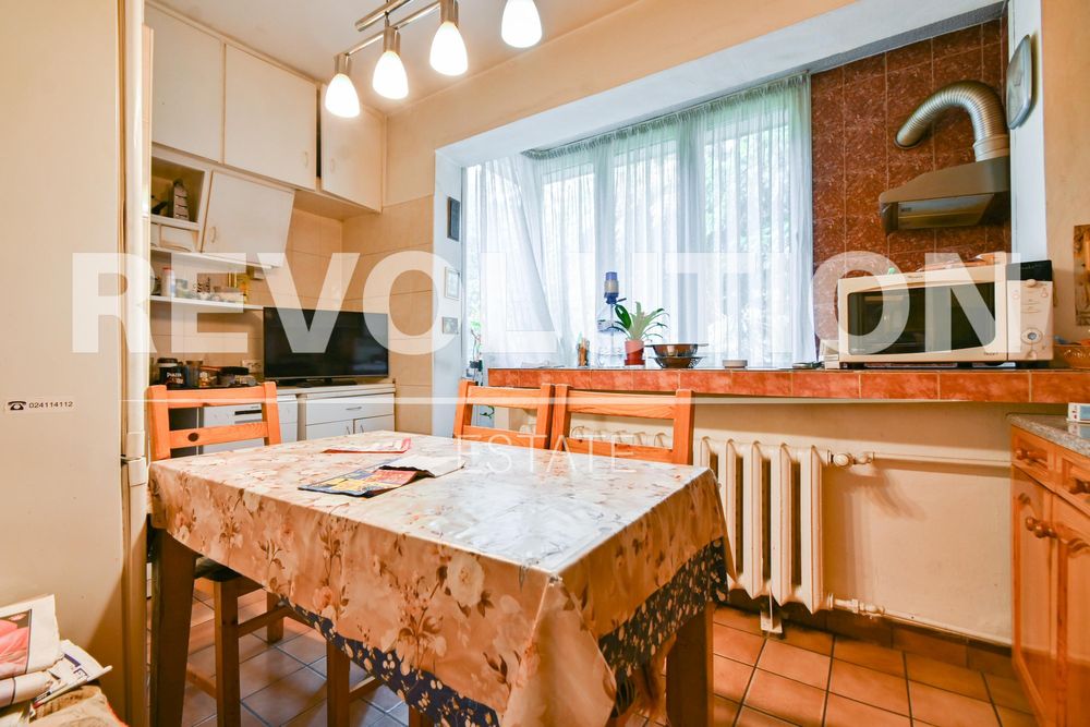 Тристаен апартамент в ж.к. Гоце Делчев