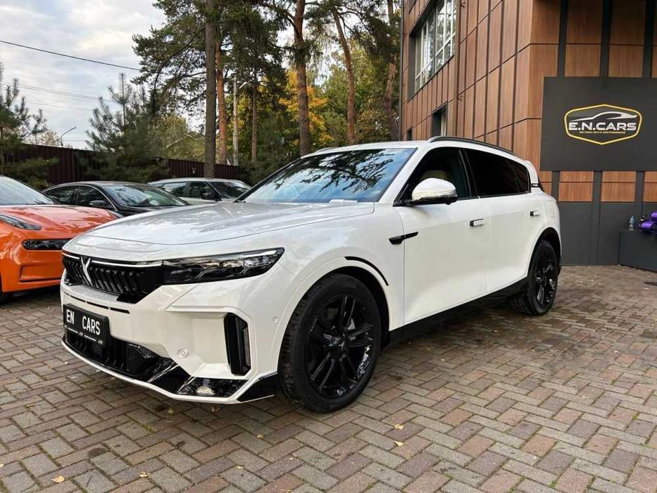 Voyah Free Hybrid 210km 5 yil kafolati bilan birga chiqarib beramiz