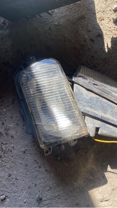 Продам фары решетки на БМВ Е39