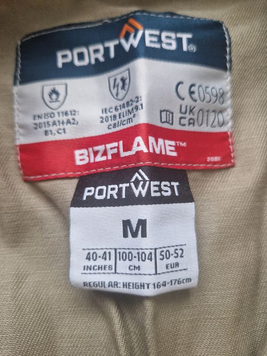 Продаётся спец одежда