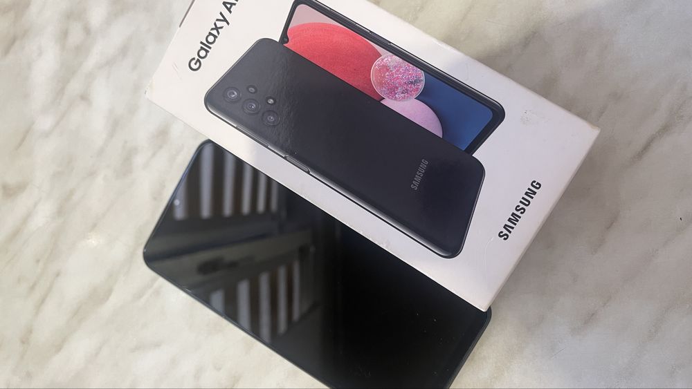 Продам тедефон samsung A13