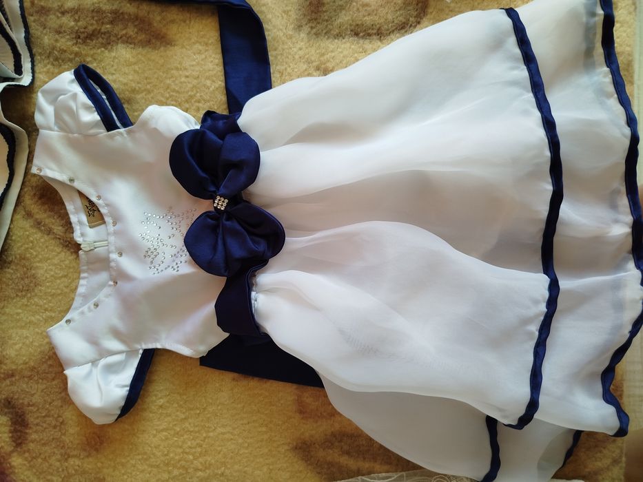 Рокли за бебе момиче 80-86 размер