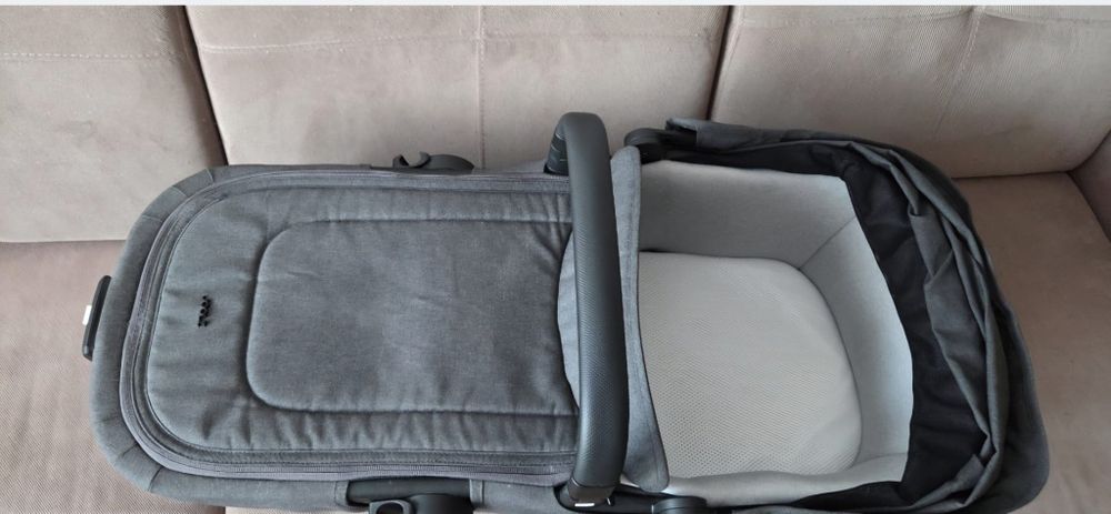 Landou pliabil Joolz Aer+ pentru carucior copii