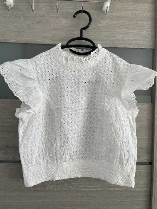 Bluze, topuri de la 28 lei paiete, latino, geacă bomber de vara